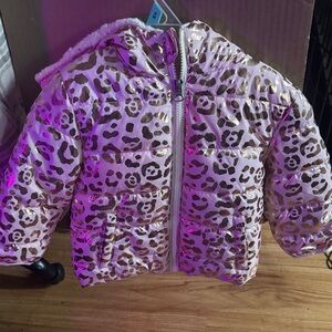 Swiss Tech Gold and White Leopard Print Puffer Jacket